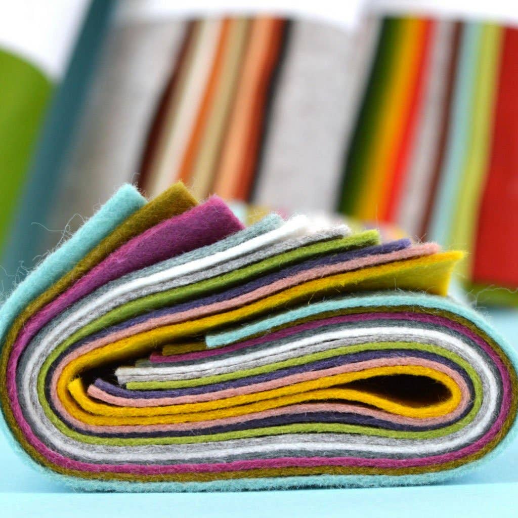Corinne Lapierre Limited Felt Bundle of 10 Sheets