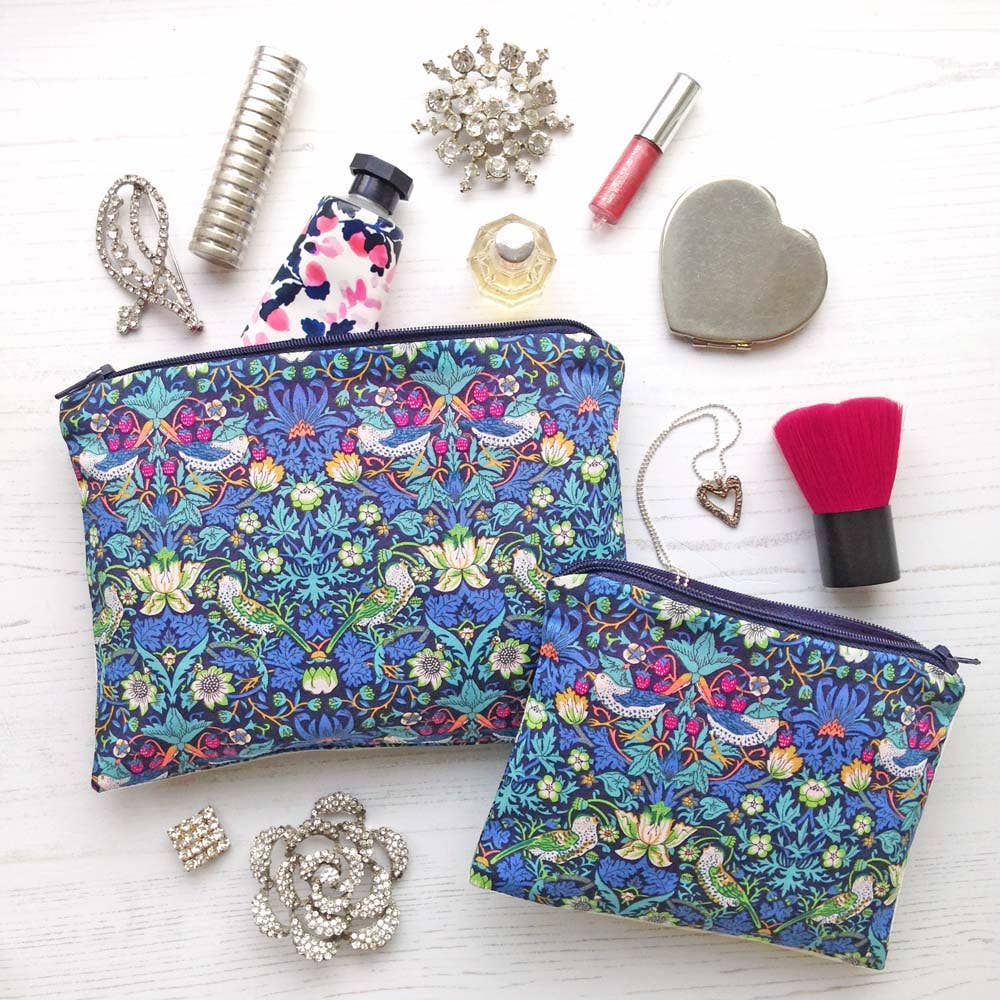 Alice Caroline Liberty Tana Lawn Make-Up and Coin Purse Kit