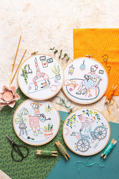 Hawthorn Handmade Wonderful Women Embroidery Kit (Gardening)