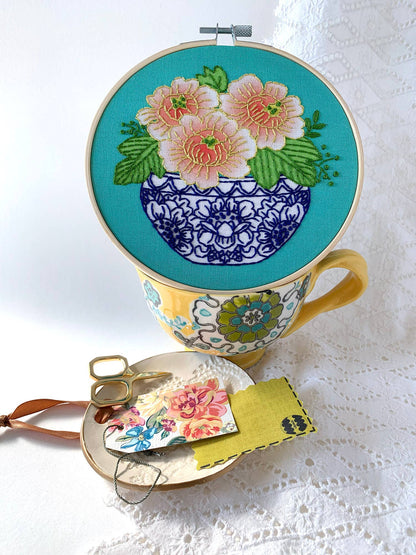 Rikrack Peony Embroidery Kit