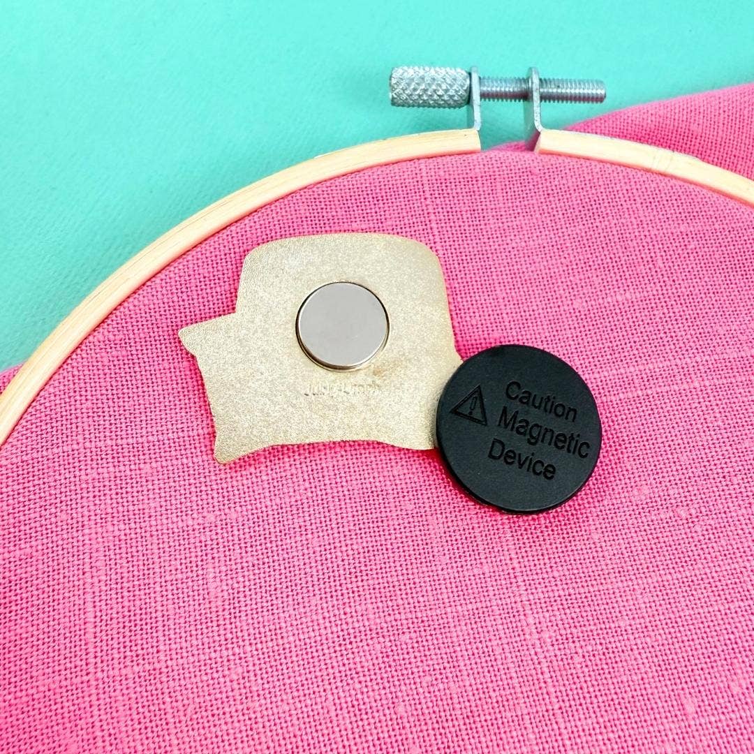 Jubly-Umph 'Stitch And Bitch' Needle Minder