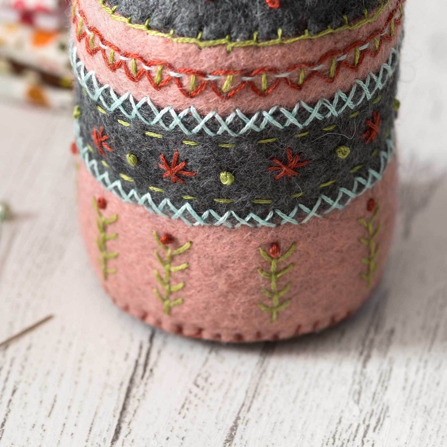 Corinne Lapierre Limited Pincushion Felt Craft Kit