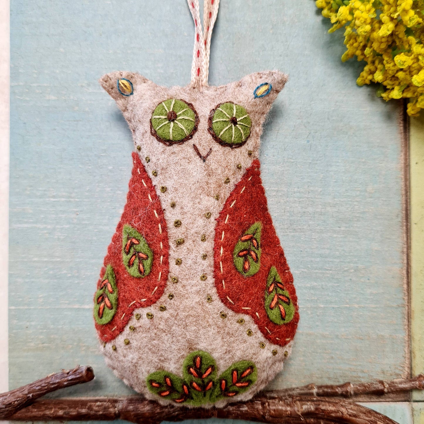 Corinne Lapierre Folk Owl Felt Craft Mini Kit