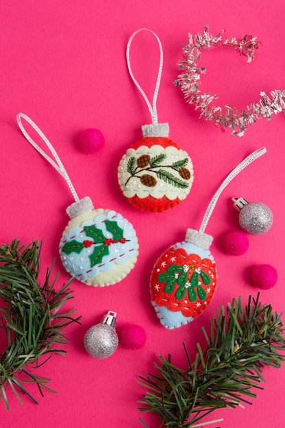 Hawthorn Handmade Christmas Baubles Felt Craft Kit