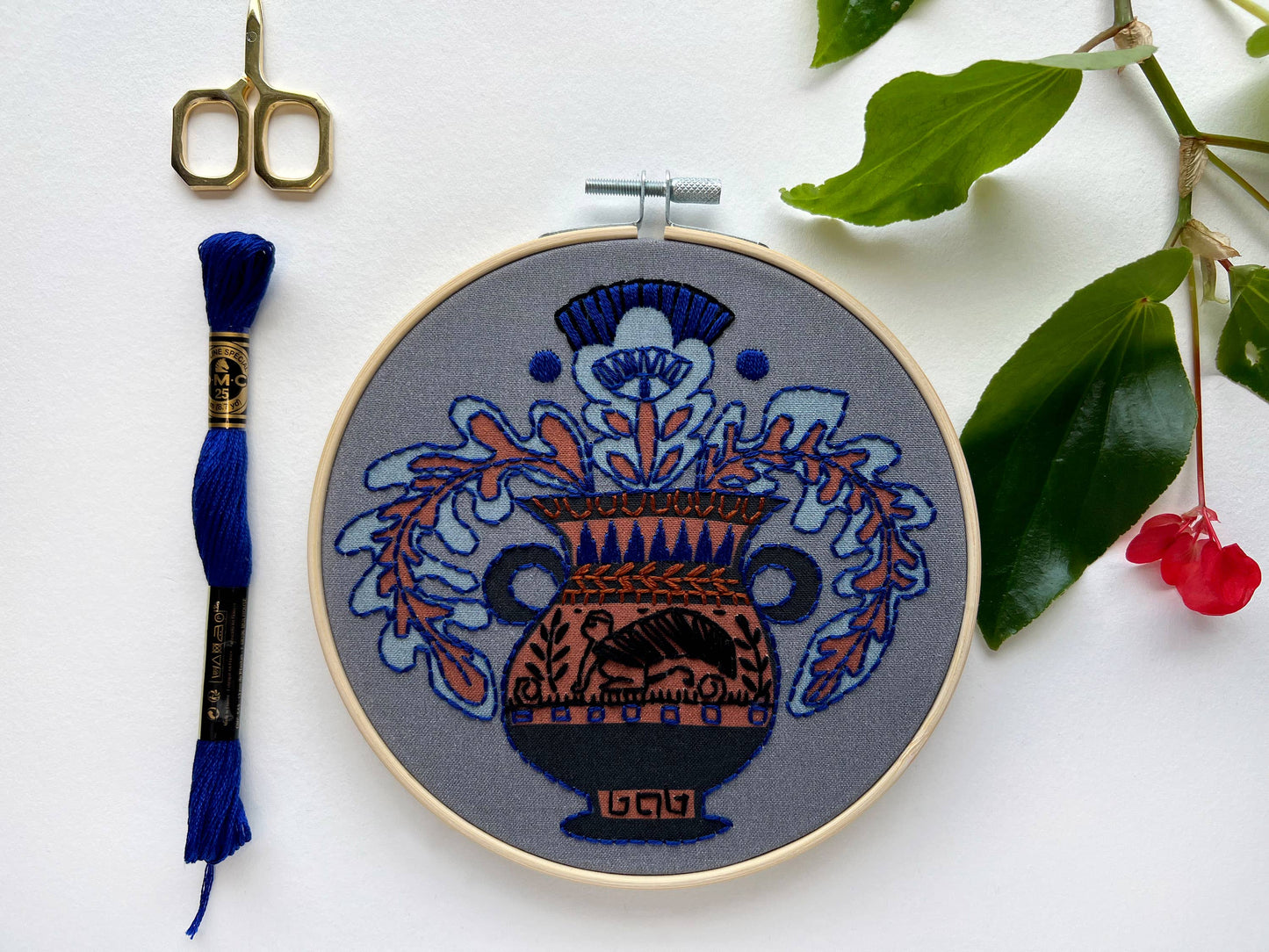 Rikrack Vase Embroidery Kit