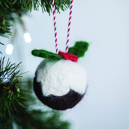 Bergin & Bath Needle Felting Kit: Two Christmas Puddings